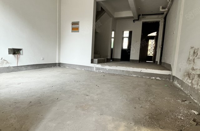 名仕温泉国际城(别墅)4室2厅145㎡80万二手房图片