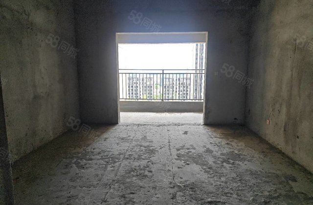 三和紫东苑4室2厅183㎡75万二手房图片
