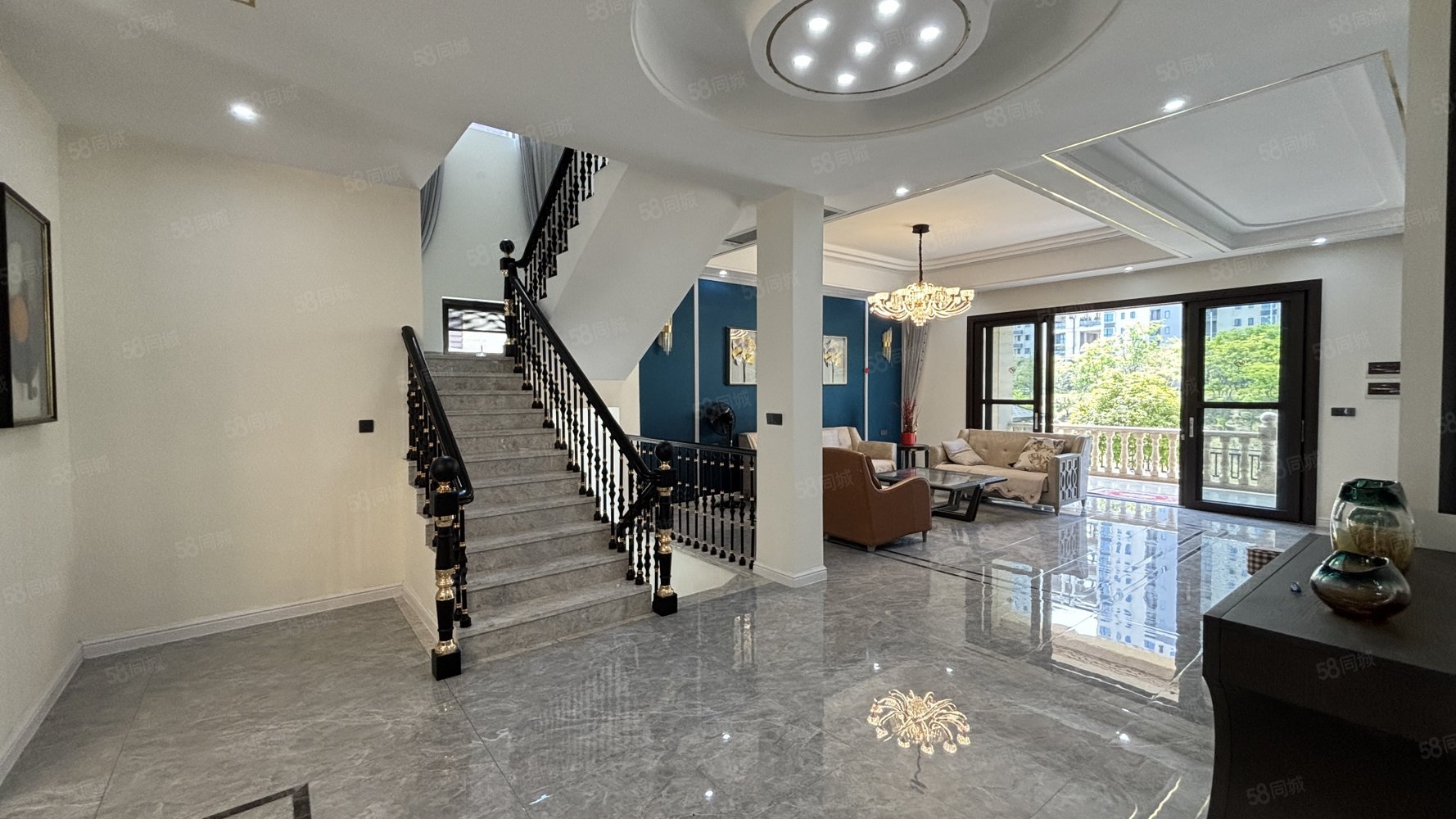 天屿花城((别墅)6室2厅6卫396㎡南北336万