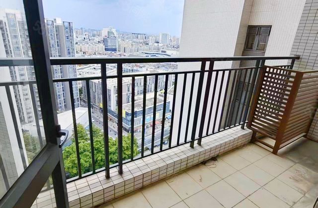 富力新居2室2厅83.5㎡80万二手房图片
