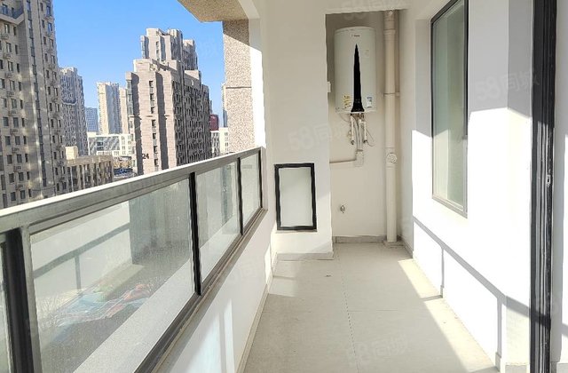 星光理想城！带车位储！95万包 ！随时看房双阳台！元宝户