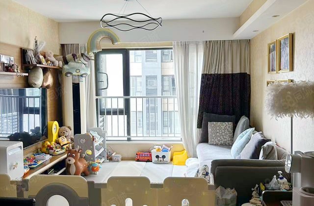 万科金润华府3室2厅73㎡180万二手房图片