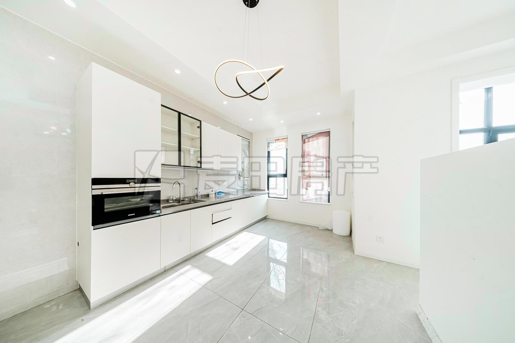 吉晟別墅3室2廳4衛(wèi)235.19㎡東南1298萬