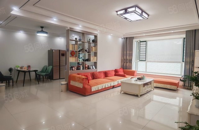 环城湖一路之隔东昌华庭大平层带车位