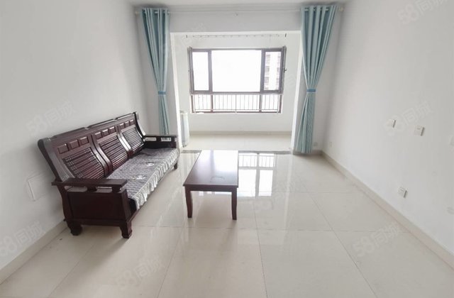 一实验！免大税送储藏室！时代中通豪园！随时看房！全天采光