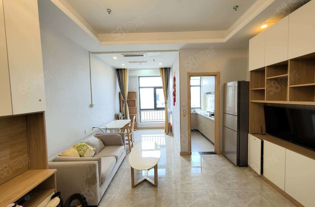 房东诚售，裕昌文轩，老文轩外国语附近，送车位储藏室免大税