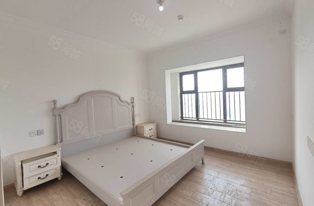 二中文苑锦绣学府碧桂园翡丽湾四室两厅两卫东边户免大税送车位