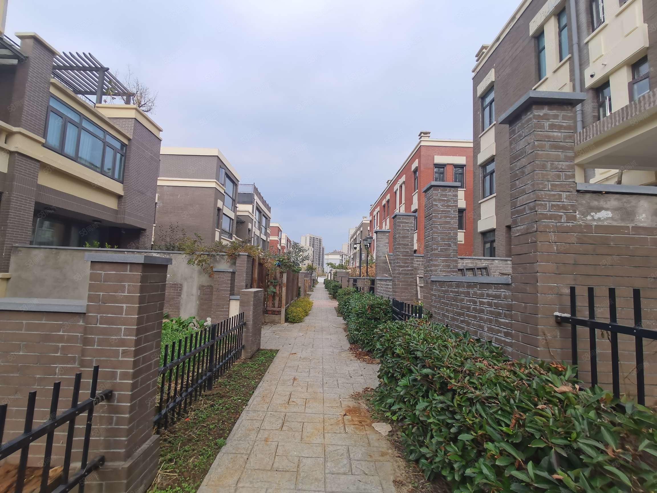 【10图】房源采光好,南北通透,业主诚意出,国府大院-南京58同城