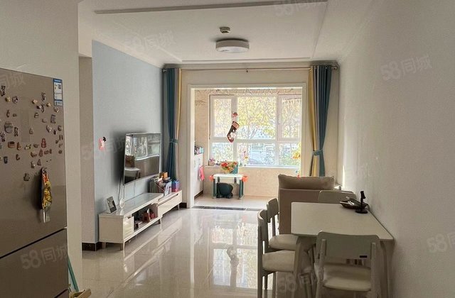 房东着急出售实验文轩附近九州国际免大税带车位储藏室可按揭