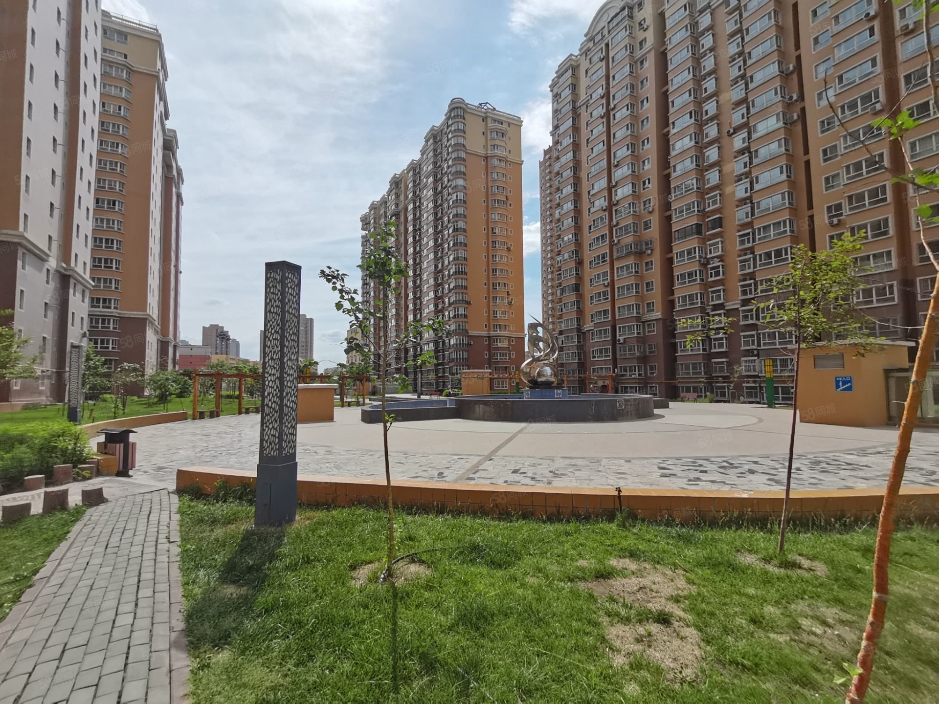 金鑫花园(三期)2室2厅1卫110.13㎡南72万