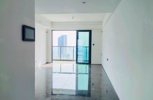 华侨城天鹅堡(二期)4室2厅129㎡260万二手房图片