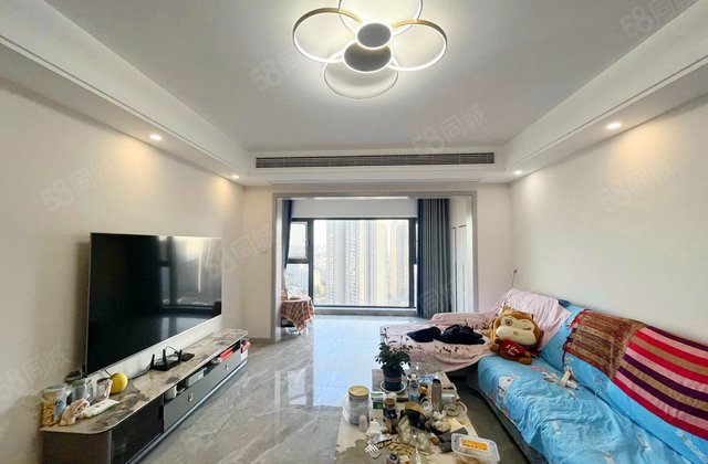 花样年香门第北区4室2厅125.57㎡180万二手房图片