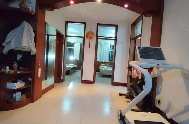 三里铺风景小区 带储藏室 三室朝阳双阳台阳光英才实验