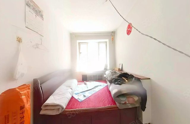 沙曼小区五街区2室1厅64.36㎡38万二手房图片