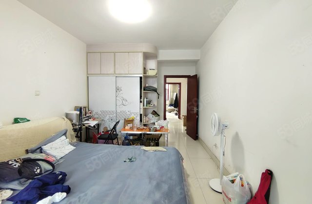 英伦花园 英才小区 大两室 南北通透 带车位地下室 免大税