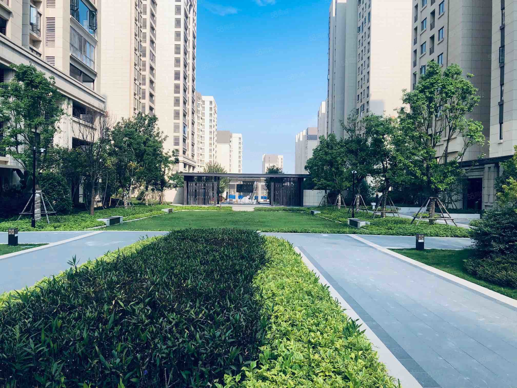 高层三面光8800一平 可以看整个小区景色,云悦壹号-莆田58同城