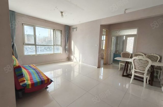 七中北邻，电梯房三居室边户 全明户型 高性价比好房