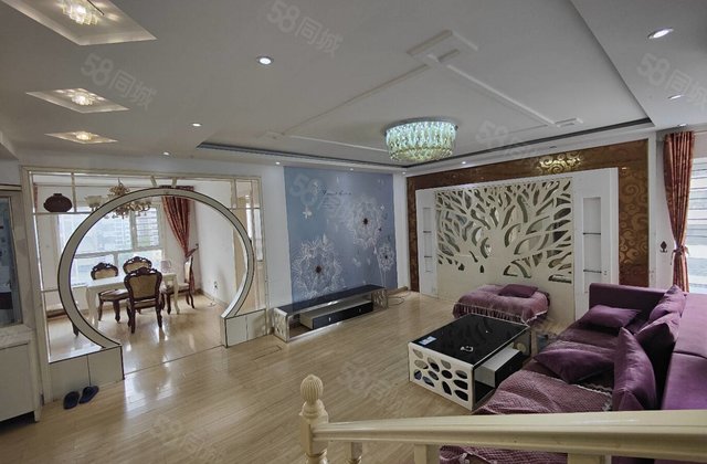 阿卡四期 东边户带车位储藏室 中间好楼层 诚心出售