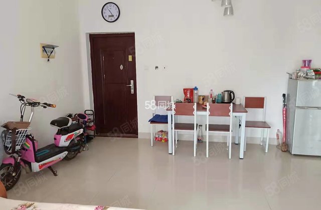 四季春城1室1厅64.7㎡48万二手房图片