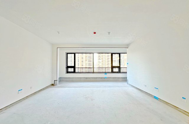 保利天禧二期4室2厅186.25㎡340万二手房图片