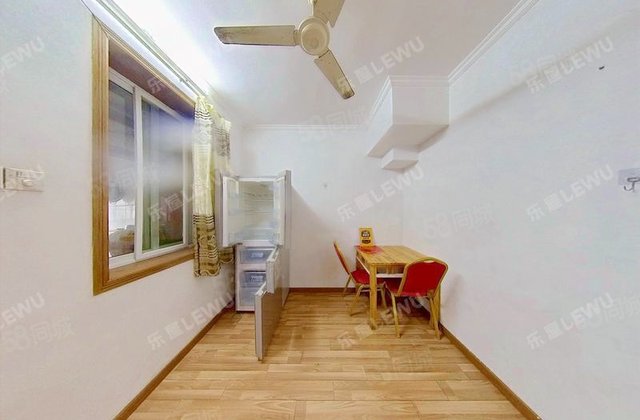 淮河路441,443号小区2室1厅62.29㎡106万二手房图片