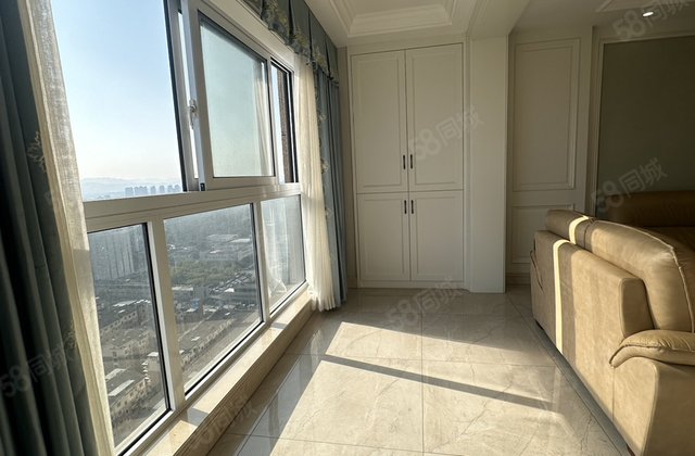 华宇城市之星3室2厅117.9㎡210万二手房图片