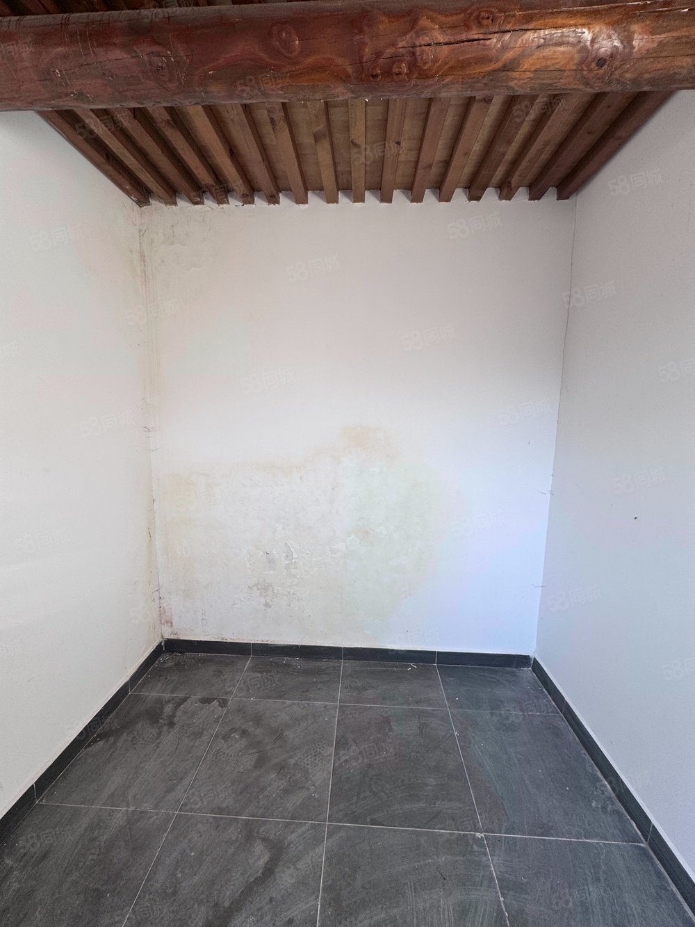 國(guó)子監(jiān)街小區(qū)1室0廳0衛(wèi)10.03㎡南北255萬