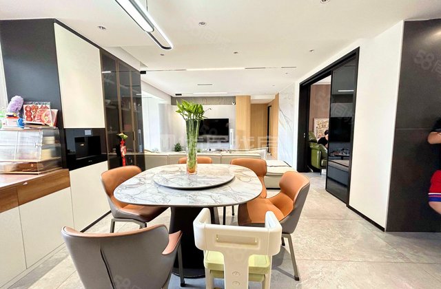 华润悦府GH区4室2厅148.23㎡260万二手房图片