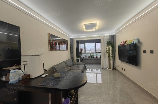 万达北临 金柱水城悦府 三居 次新房 带车位带储藏室 精装