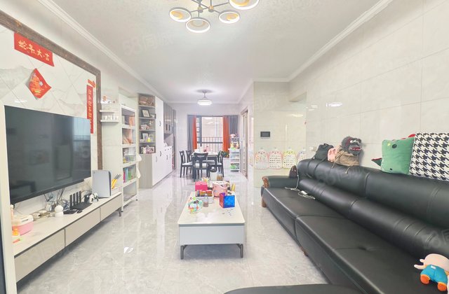 班芙小镇4室2厅120.22㎡106万二手房图片