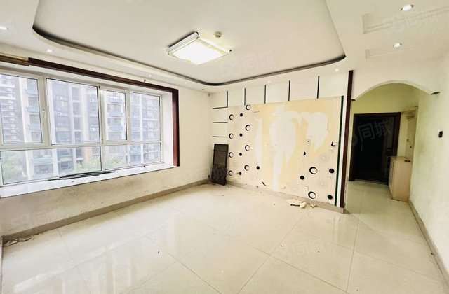 二中聊大 金柱大学城 边户 四室两厅 免大税 好楼层海德公园