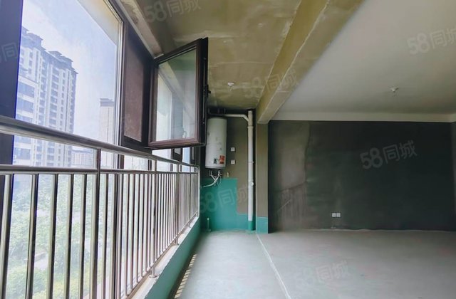 御璟澜山小区3室2厅164㎡149万二手房图片