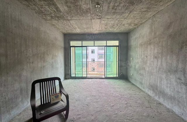 东湖国际华城3室2厅109.43㎡40万二手房图片