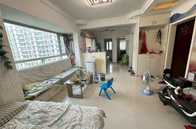 急售，送车位，边户，采光好，阿卡四期，电大