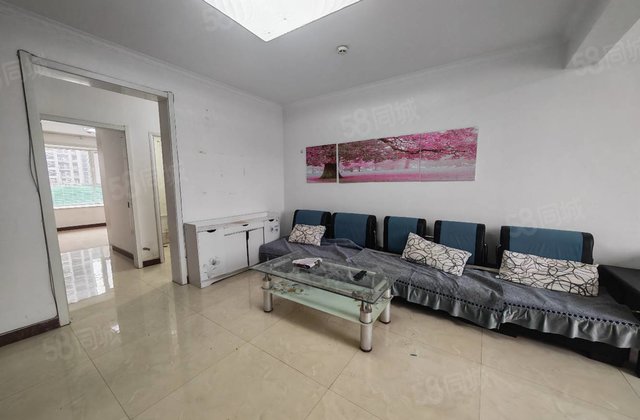 东昌湖周边 湖西早市 益民电梯房 中间楼层 可做三室随时看房