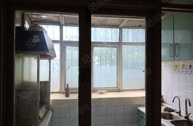 瑞鹏苑2室2厅77㎡82万二手房图片