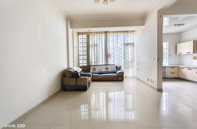 古城公园住宅区4室2厅150㎡98.8万二手房图片