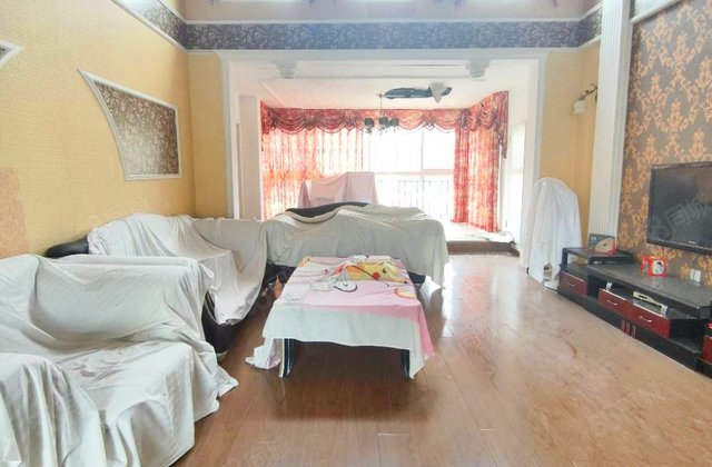 花样年别样城4室2厅133.08㎡99万二手房图片