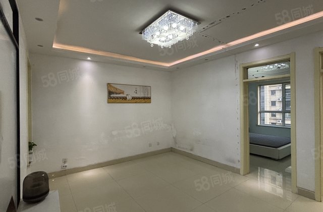 东昌丽都两卫好房，中间楼层随时看房