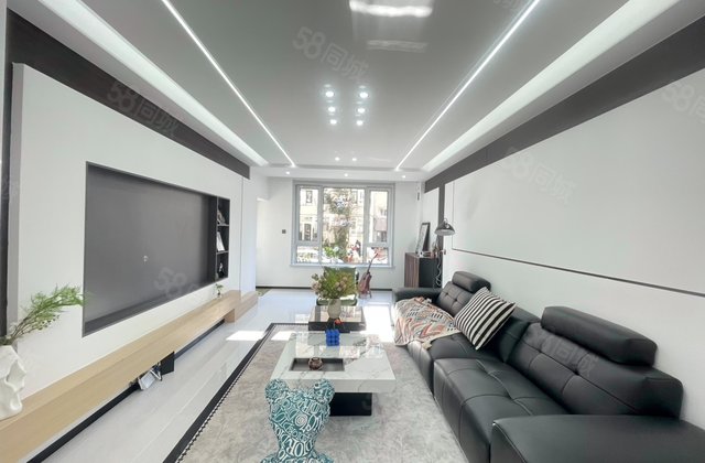 龙畔金泉泉水H2区3室2厅135.69㎡135万二手房图片