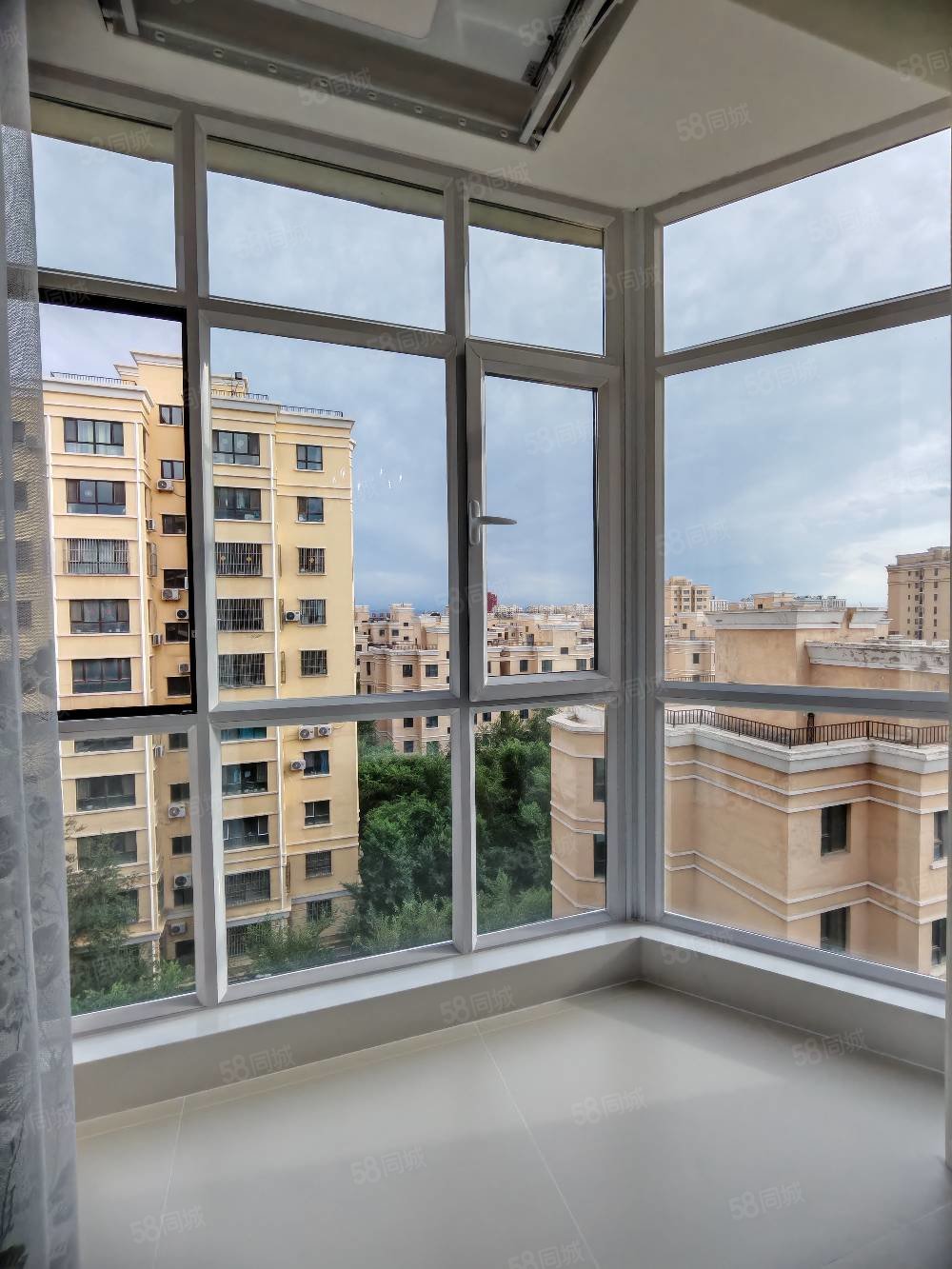 青湖铭城1室1厅1卫74.34㎡南北29万