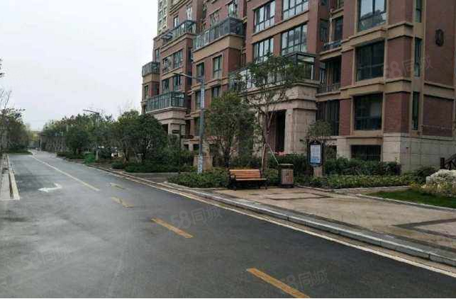 灌云房产信息 灌云二手房14图 501197平)恒仁嘉天下8  6室2厅3卫