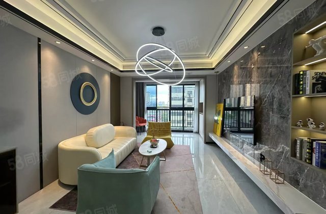 红湘大第3室2厅118㎡65.8万二手房图片