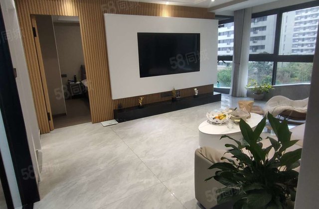 天璟誉府4室2厅130㎡226万二手房图片