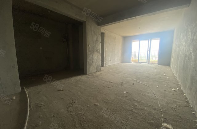 益宏海上壹号院3室2厅132.72㎡62万二手房图片