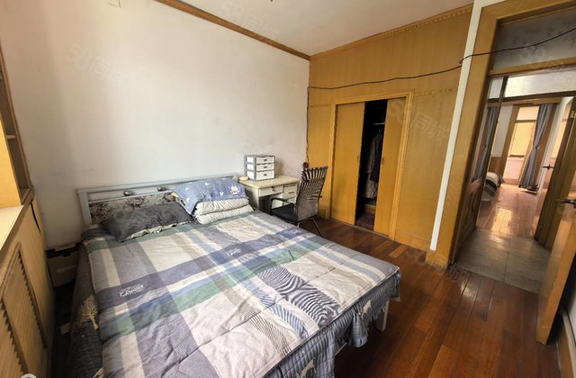 安钢一区生活区2室1厅64㎡16.9万二手房图片