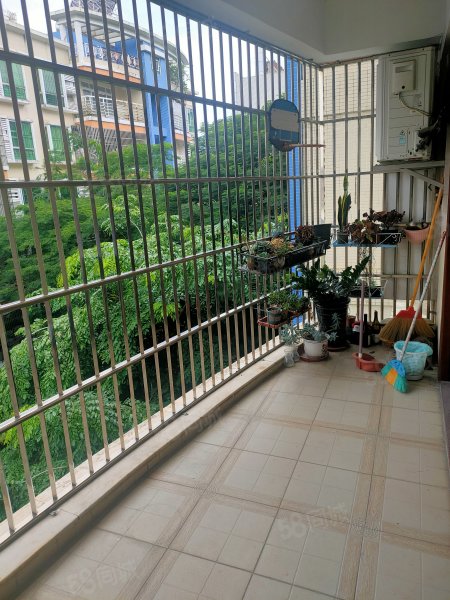 雅豪祥苑3室2厅2卫143㎡南北78万