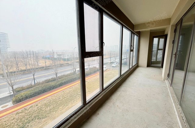 绿地国博城新里御晖C123室2厅128.23㎡97万二手房图片