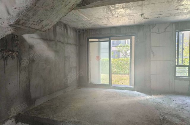 玉融正荣府(别墅)8室2厅148㎡280万二手房图片