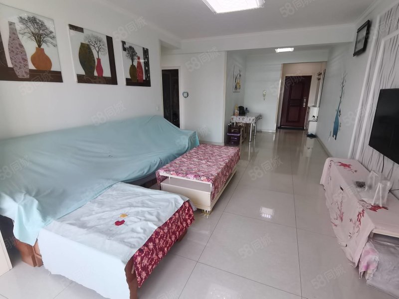 新上丰泰丰逸小区精装老证可贷款地暖